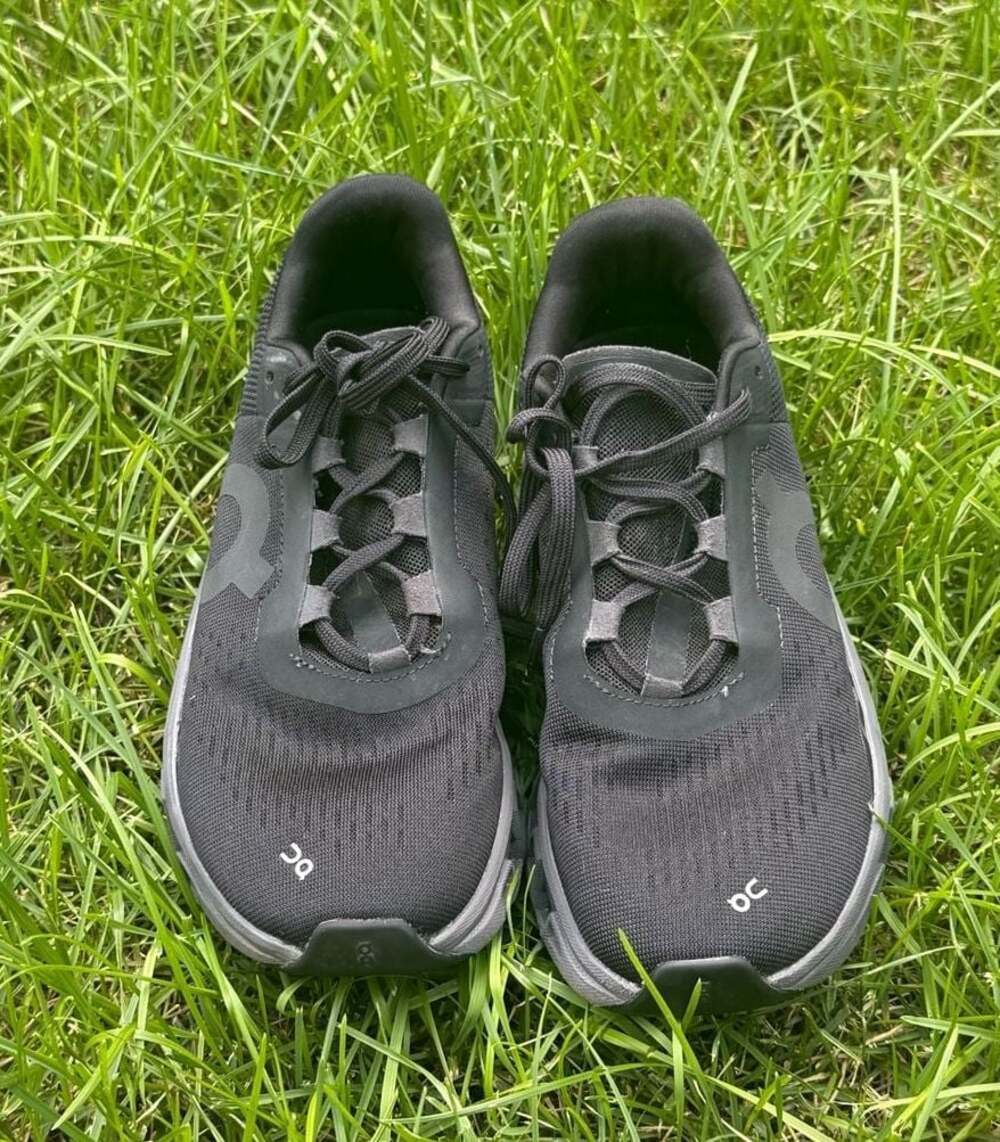 On Running Cloudmonster Black Magnet Running Shoes Sneakers (W 7.5)